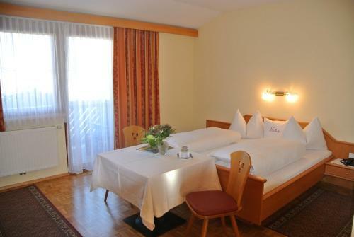 Hostal Gasthof Zum Stollhofer
