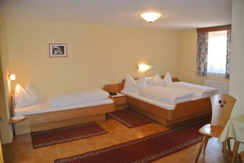 Hostal Gasthof Zum Stollhofer