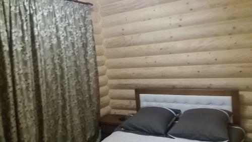 Lodge Nota Bene Mykulychyn