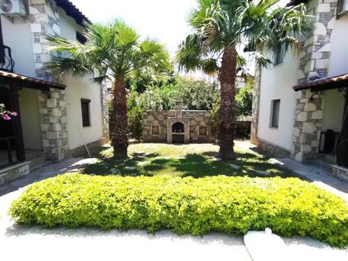 Villa Olivia Houses 2 Worth To Look At