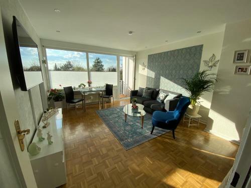 Apartment Mit Sonnenbalkon Und Netflix Im Zentrum