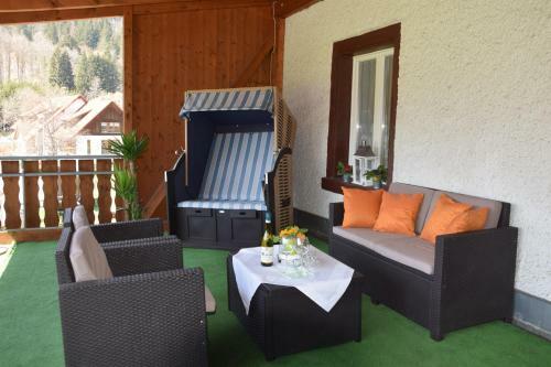 Bed & Breakfast G�stehaus Adler Albtal