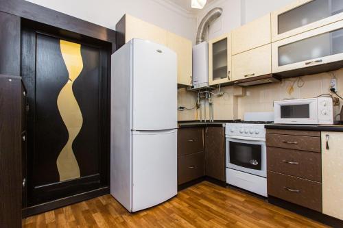 Apartment On Staroevreyska Street 17