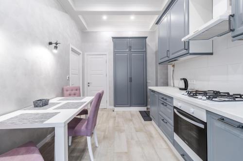 Apartamento Inshiapartment On Lysenka Str
