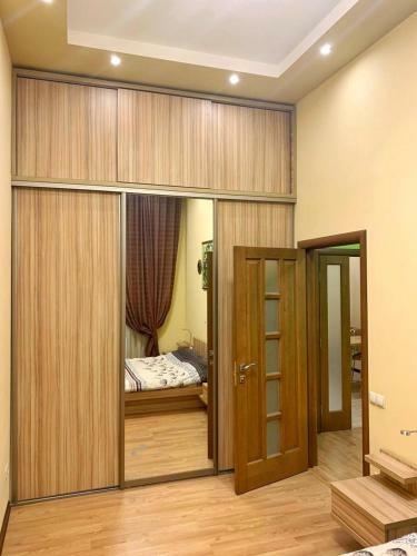 Rynok Square Two Bedroom Apartment