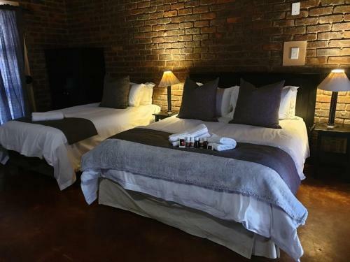 Sundowners Game Lodge