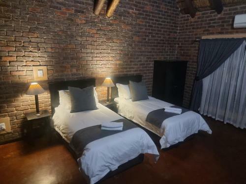 Sundowners Game Lodge