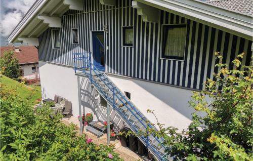 Apartment Stranach II