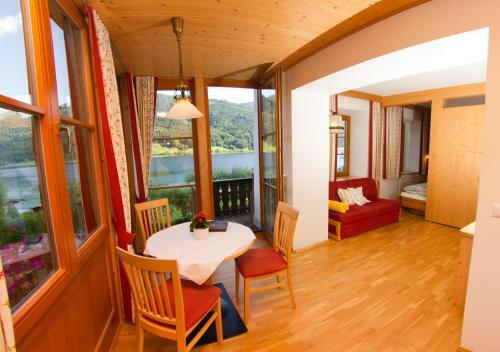 Agroturismo Ferienhof Obergasser Und Bergblick