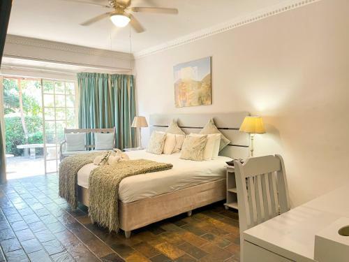 Hostal Amorus Guesthouse