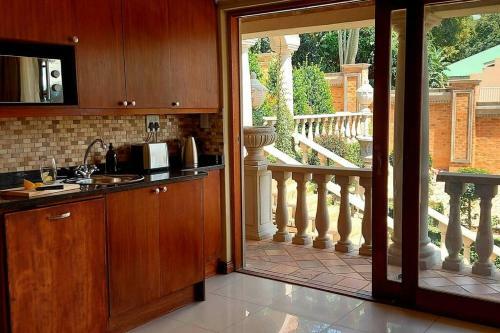 Lovely Studio Apartment At Etuna Garderns