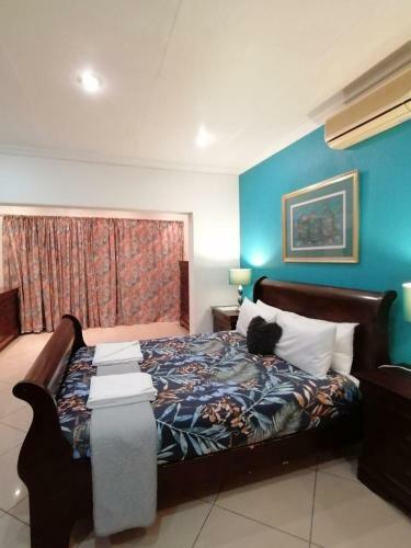 Bed & Breakfast Palm View Guest House