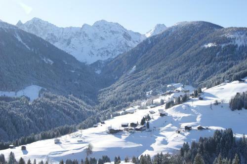 Hostal Hotel Garni Haus Anita