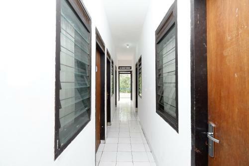 Hotel Spot On 1942 Asia Residence