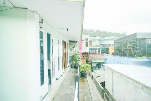 Hotel Villa Andri Batu Redpartner