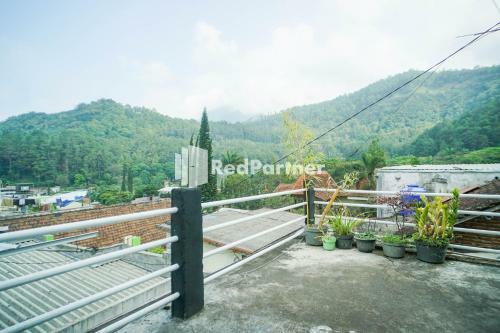 Hotel Villa Andri Batu Redpartner