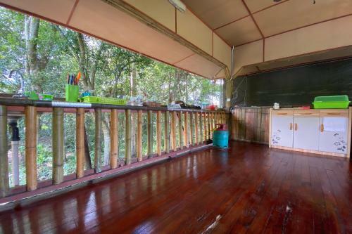Oyo Home 90286 Yuna Bamboo Rest & Stay