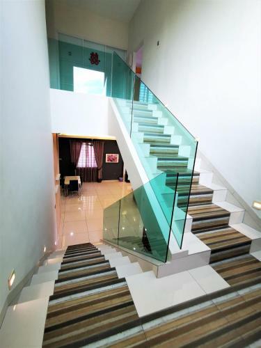 Warni Villa 13 Whole Or Room