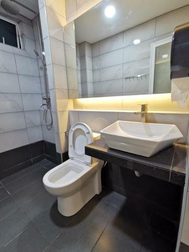 Hostal Secret Garden Warni Villa (Muar)