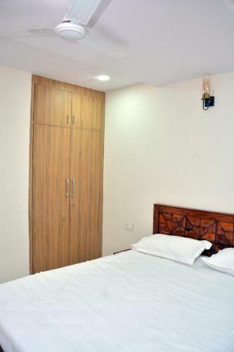 Luxurious 7 Bed Room Villa - Private Rooms