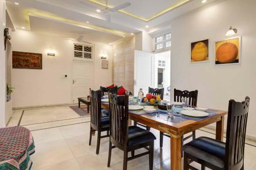 Tranquil Villa By Vista Rooms