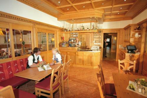 Postgasthof, Hotel Rote-wand
