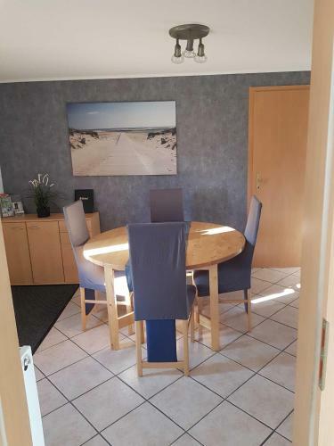 Apartamento Ferienwohnung Am Peenetal