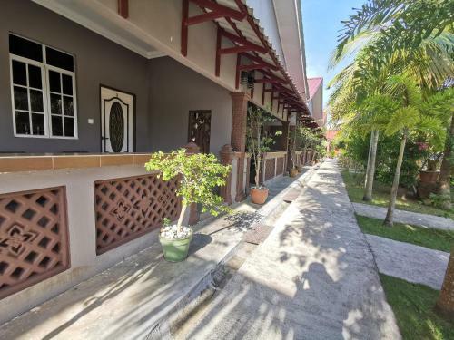 Cenang Room Rahsia Motel