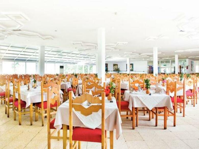 Hotel Sahara Beach Aquapark Resort