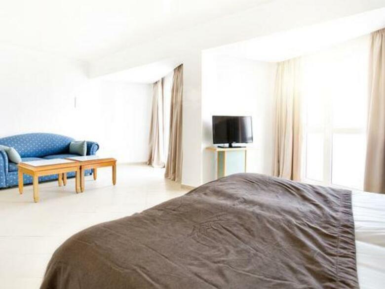 Hotel Sahara Beach Aquapark Resort