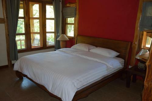 Hotel At Home Chiang Dao, Pooch Lovers