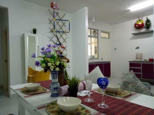 Apartamentos Homestay@aeon Desa Tebrau