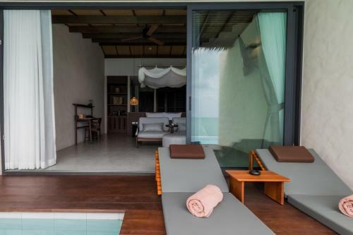 Hotel The Flow Samui Beach Resort
