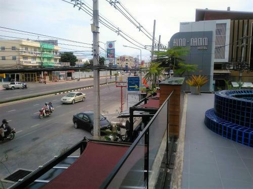 Apartamento Hin Nam Sai Suay Condominium