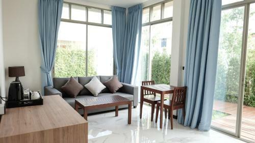 Hotel de Chaochom Hua Hin