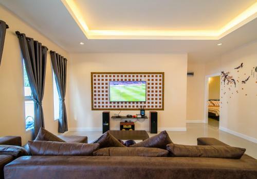 Baan Bussarin Pool Villa Huahin88