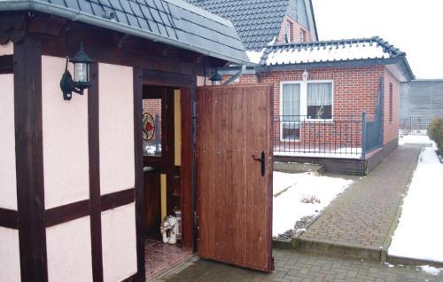 Holiday Home Holzendorfer Str. B