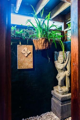 Hostal Bali At The Bay