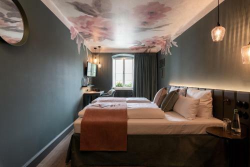 Hotel / Weingut Meintzinger