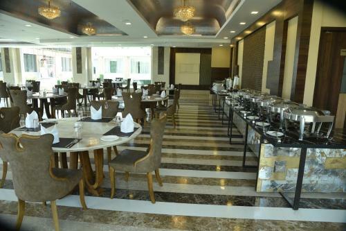 Opulent Hotel By Ferns N Petals