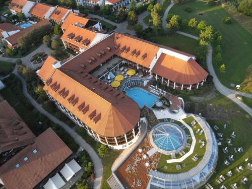 Quellness- Und Golfhotel F�rstenhof
