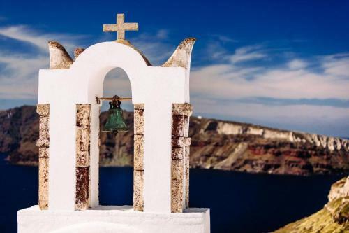 Arcana Santorini Villas, An Authentic Cycladic Experience