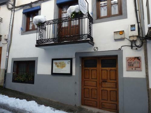 Hostal La Sierra