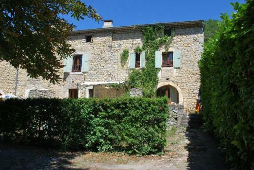 G�tes Du Domaine De Serre Long