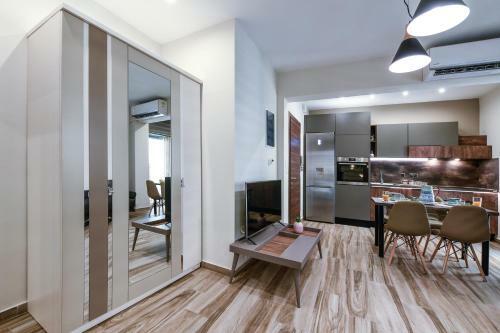 Adell Luxury Apartments