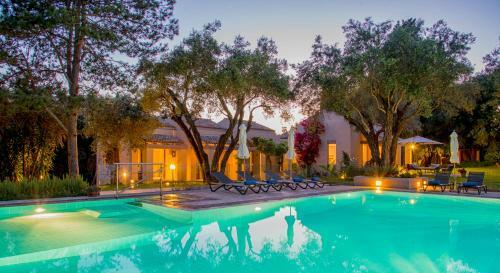 Villa Marina Heights Estate