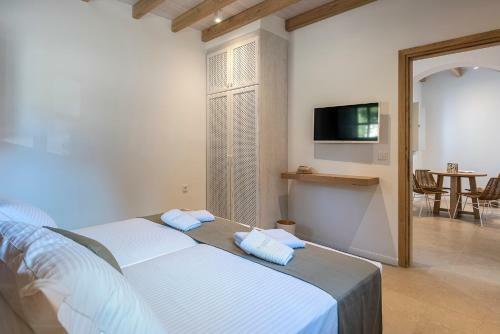 Villa Anamnezia Luxury Suites