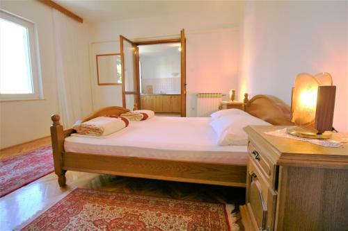 Hostal Apartments & Rooms Lonzor