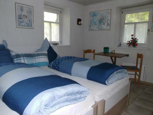Hostal Pension & Apartments Linkem�hle