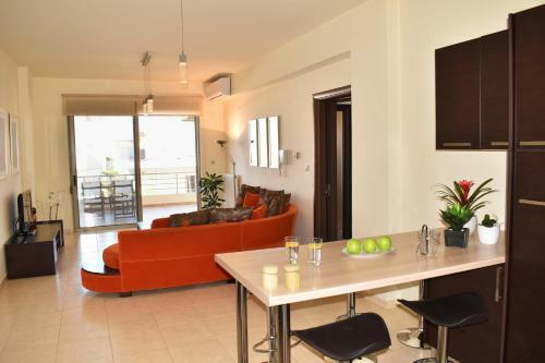 Karma Apartment - Next To Sandy Beach